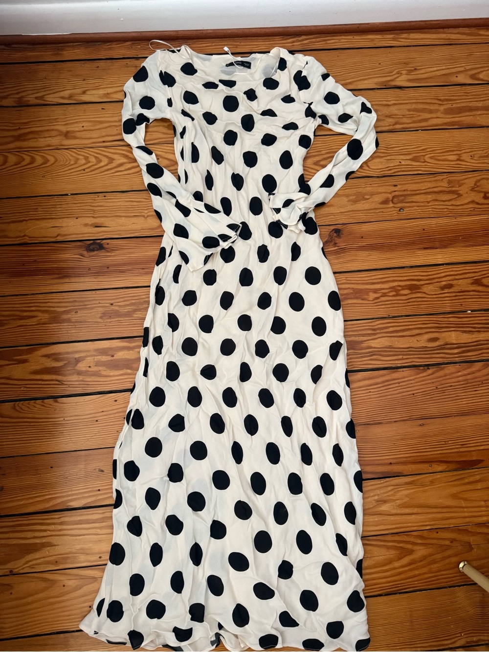 MNG Maxi polkadot Dress - Picture 2 of 3